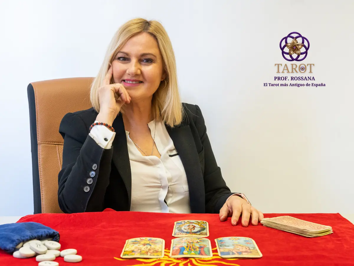 Estela, tarotista profesional de Tarot Profesora Rossana